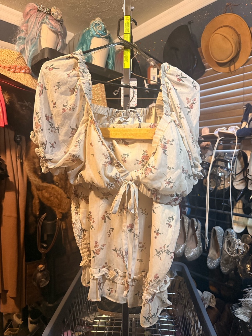 Cream color with dainty flowers crop top and fitted skirt set-
